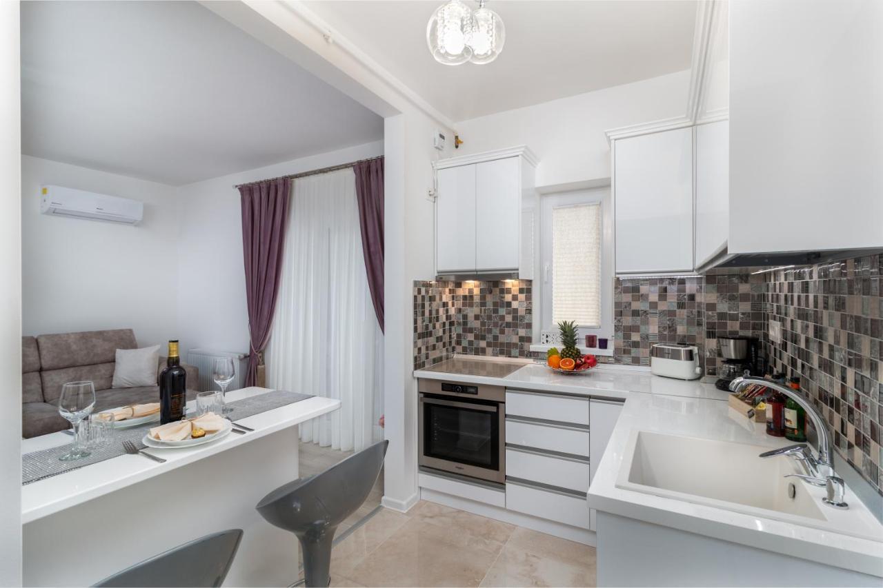 Premier Apartment Oradea Exterior foto