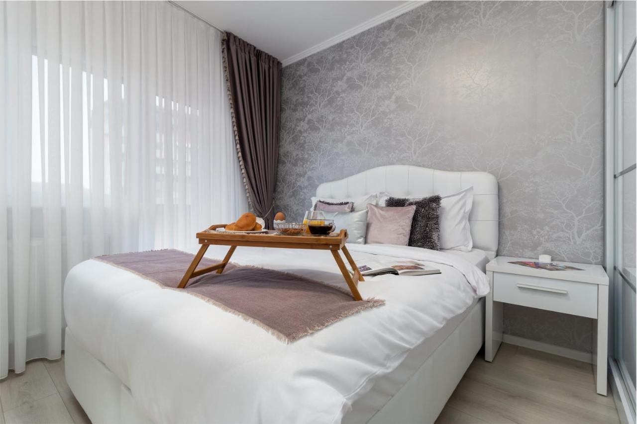 Premier Apartment Oradea Exterior foto