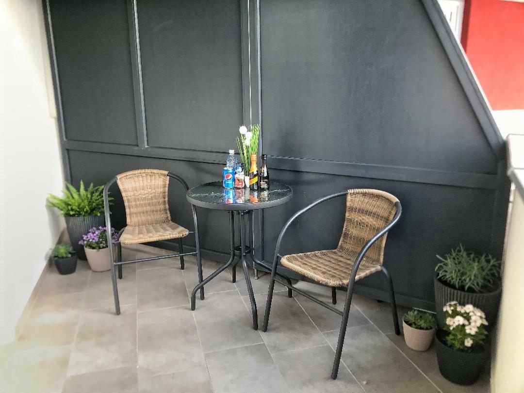 Premier Apartment Oradea Exterior foto